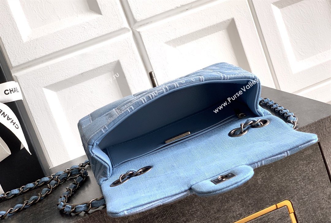 Chanel Embroidered Denim Mini Classic Flap Bag A01116 Light Blue 2026 0204 (yezi-260204050)
