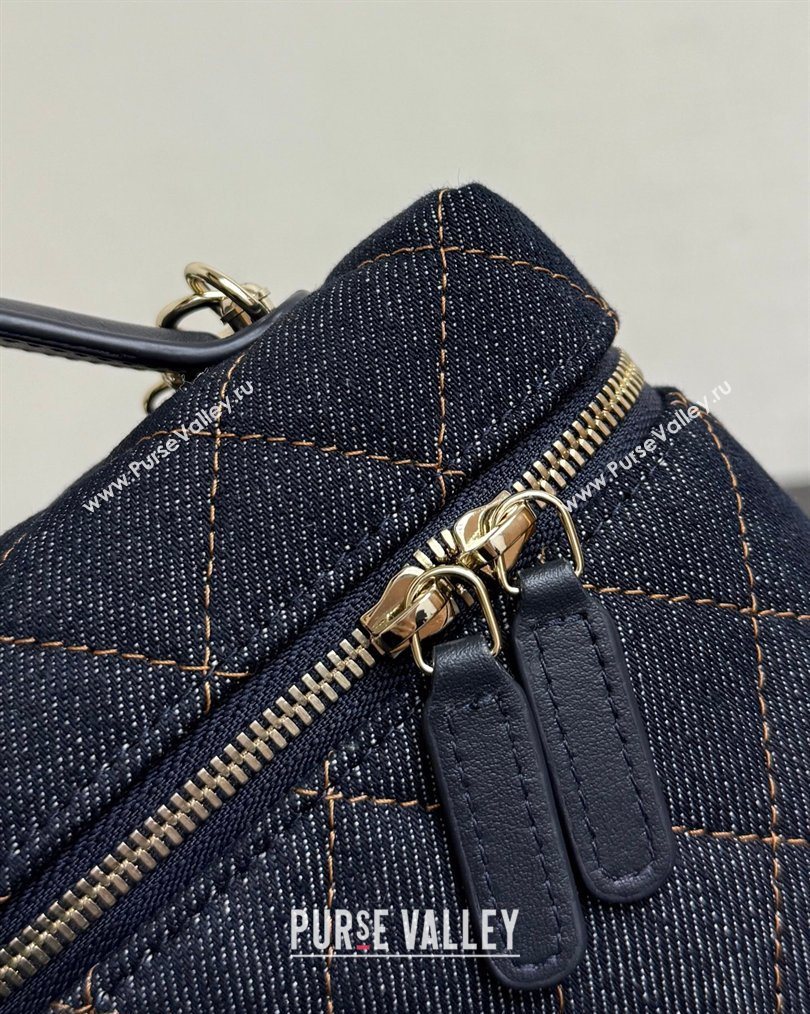 Chanel Quilted Denim Classic Vanity Bag with Chain 2026 AP4385 (yezi-260204051)