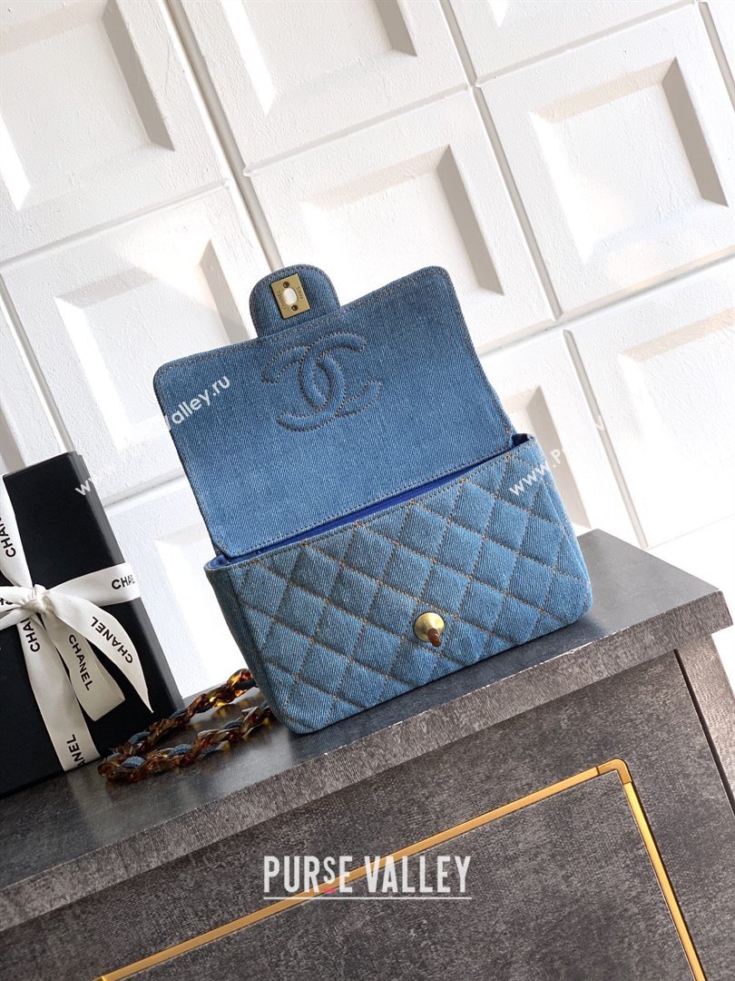 Chanel Quilted Denim Turtoise-Shell Effect Mini Classic Flap Bag A01116 Light Blue 2026 (yezi-260204047)