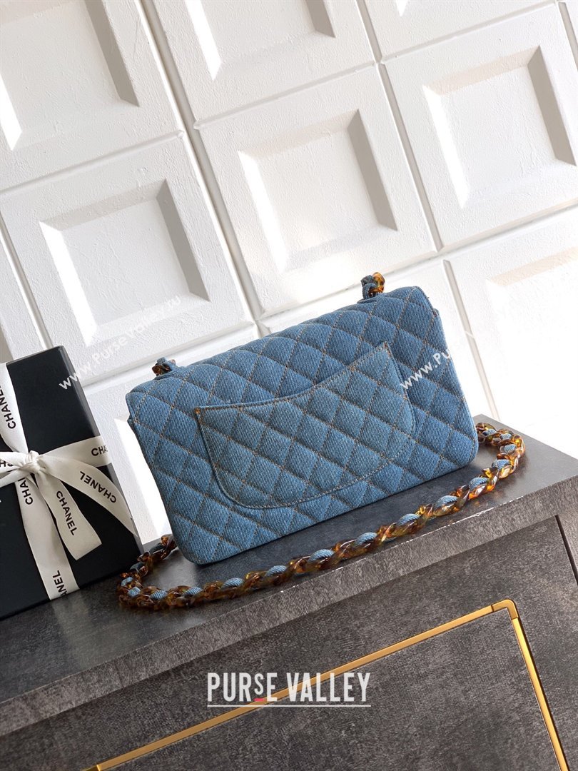 Chanel Quilted Denim Turtoise-Shell Effect Medium Classic Flap Bag A01112 Light Blue 2026 (yezi-260204045)