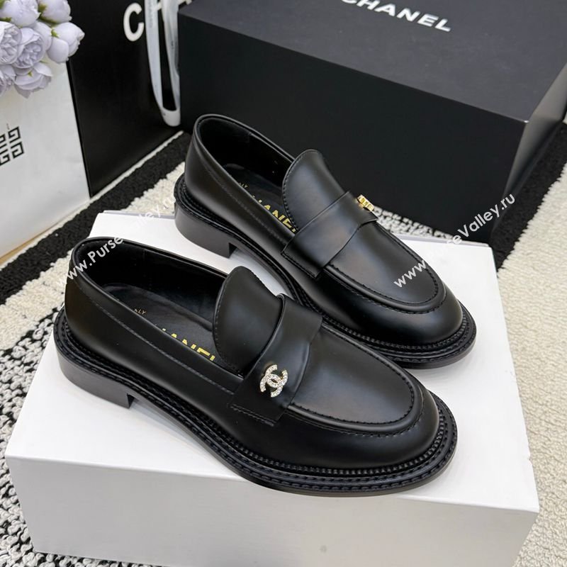 Chanel Calfskin Leather Loafers with Strass CC Strap Black 2026 G46995 (MD-260306134)
