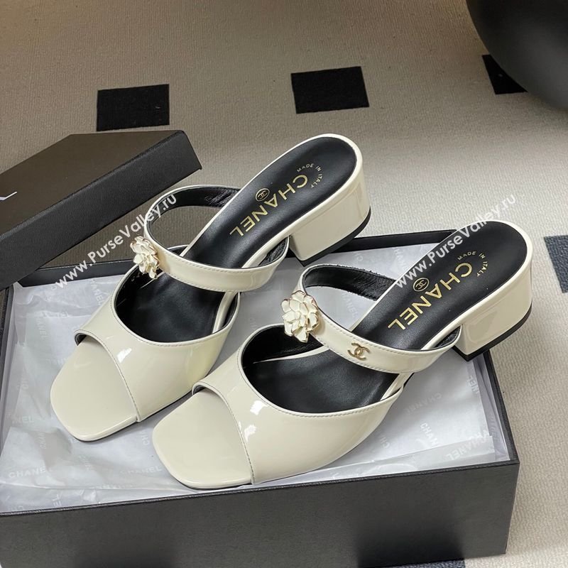 Chanel Patent Calfskin Leather Heel Slides Sandal 4.5cm with Camellia White 2026 CH030613 (MD-260306098)