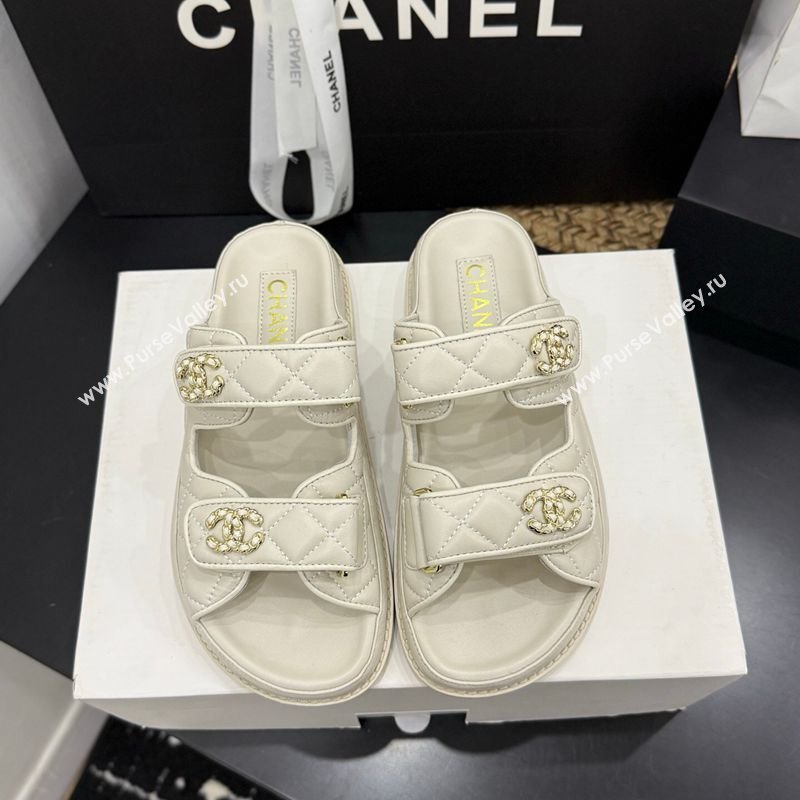 Chanel Lambskin Leather Strap Flat Slides Sandal with Chain CC Ivory 2026 CH030614 (MD-260306104)