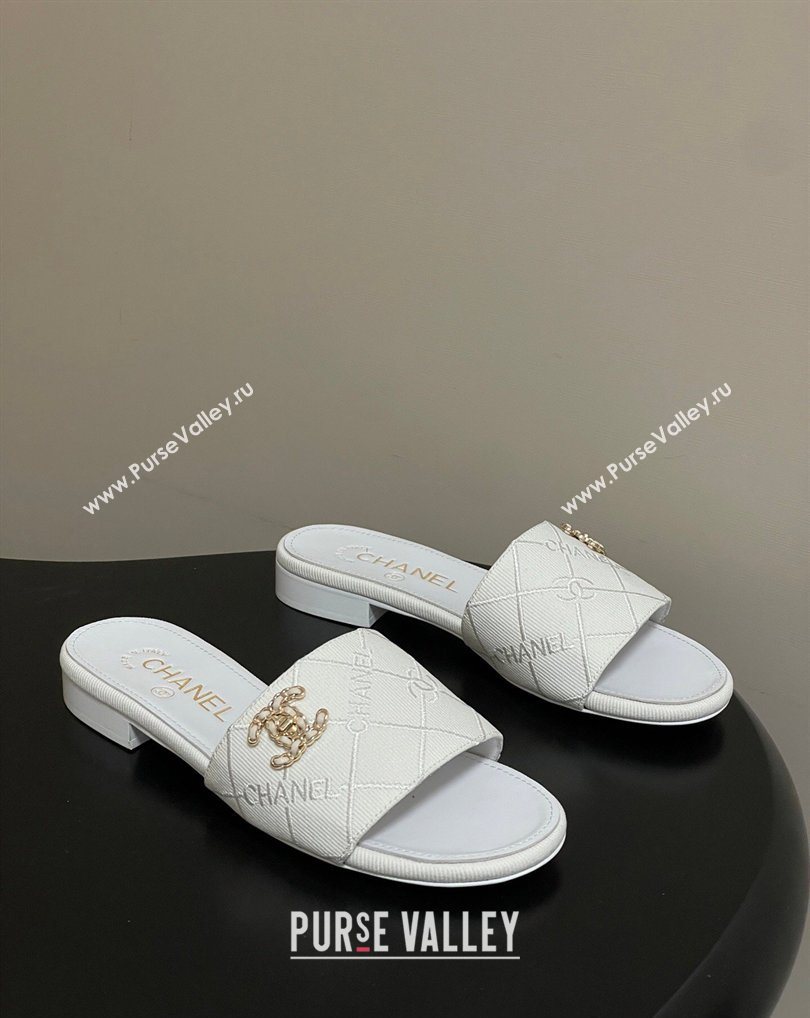 Chanel Quilted Cotton Flat Slides Sandal White 2026 CH030902 (MD-260309083)