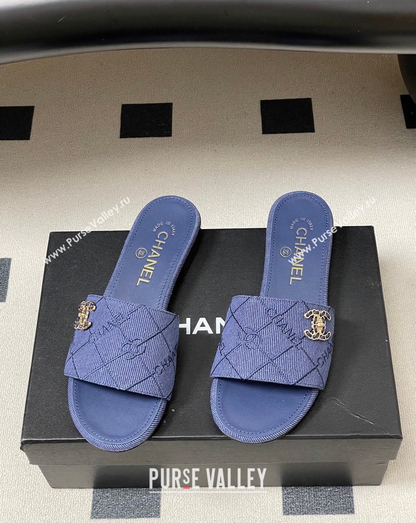 Chanel Quilted Cotton Flat Slides Sandal Denim Blue 2026 CH030902 (MD-260309092)