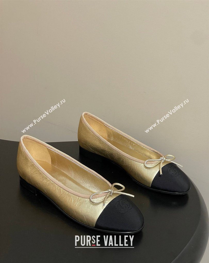 Chanel Metallic Leather Grosgrain Ballet Flats with Bow Gold/Black 2026 G02819 0309 (MD-260309037)