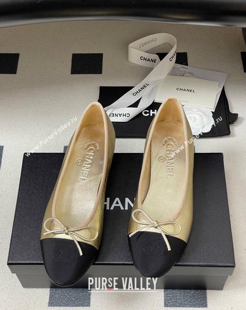 Chanel Metallic Leather Grosgrain Ballet Flats with Bow Gold/Black 2026 G02819 0309 (MD-260309037)