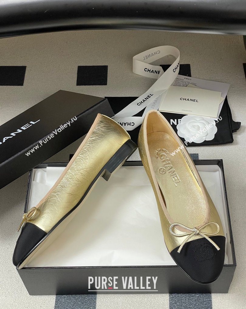 Chanel Metallic Leather Grosgrain Ballet Flats with Bow Gold/Black 2026 G02819 0309 (MD-260309037)