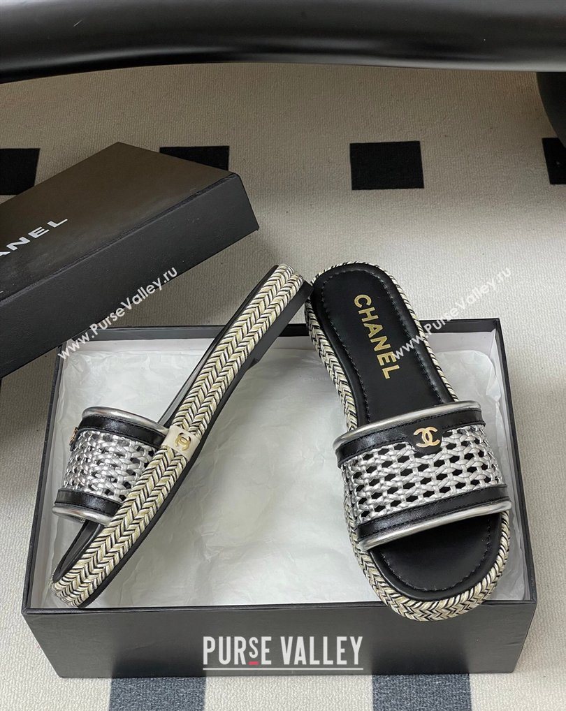 Chanel Braided Calfskin Leather Flat Slides Sandal Silver 2026 CH030901 (MD-260309056)
