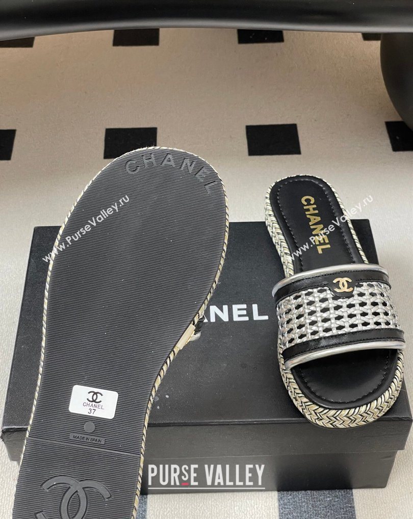 Chanel Braided Calfskin Leather Flat Slides Sandal Silver 2026 CH030901 (MD-260309056)