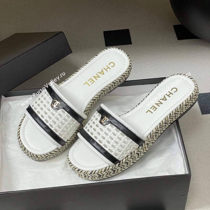 Chanel Braided Calfskin Leather Flat Slides Sandal White2 2026 CH030901 (MD-260309058)