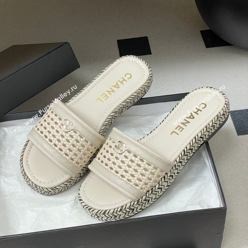 Chanel Braided Calfskin Leather Flat Slides Sandal Light Beige 2026 CH030901 (MD-260309059)