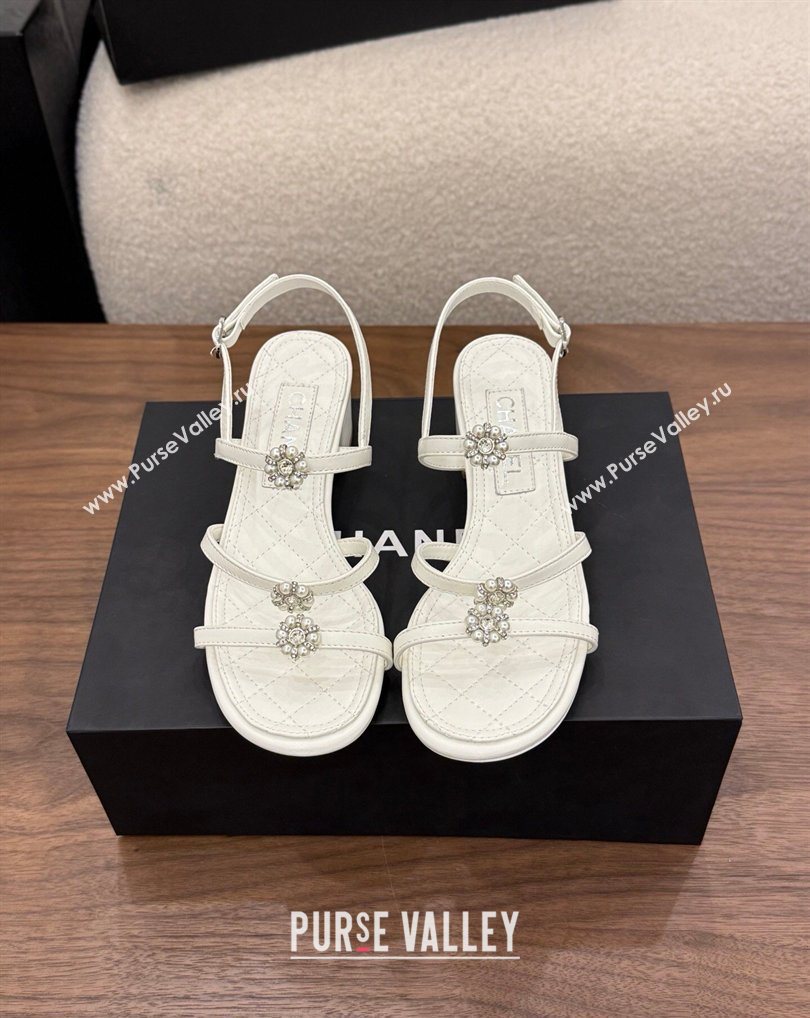 Chanel Lambskin Leather Low Heel Strap Sandals with Bloom White 2026 G46964 (MD-260309074)