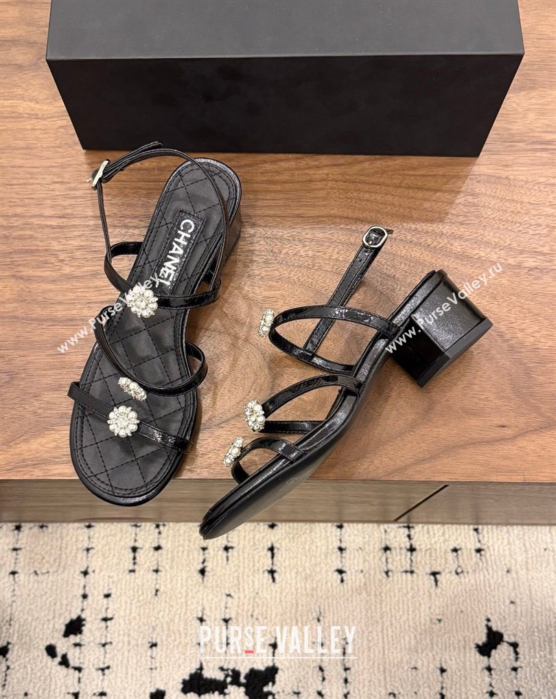 Chanel Lambskin Leather Low Heel Strap Sandals with Bloom Black 2026 G46964 (MD-260309078)