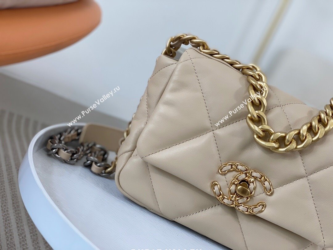 Chanel 19 Shiny Lambskin Mini Flap Bag AS1159 Beige 2024 (sm-240311046)
