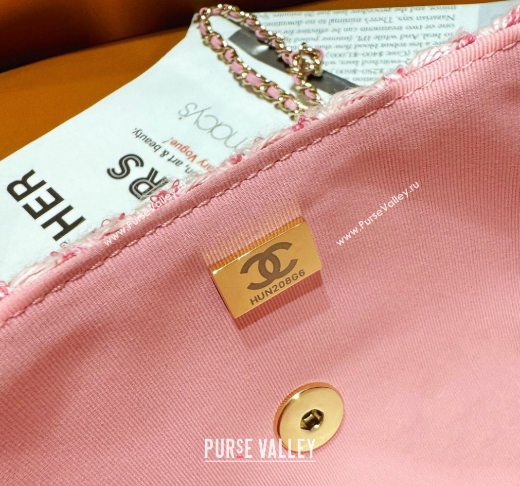 Chanel Tweed Mini Flap Bag with Enamel Heart Charm AS3782 Light Pink 2023 (yezi-2312260122)