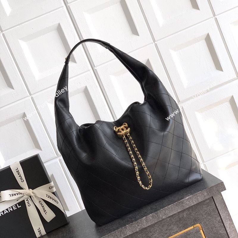 Chanel Calfskin Leather Large Hobo Handbag Black 2025 AS5967 (yezi-251127101)