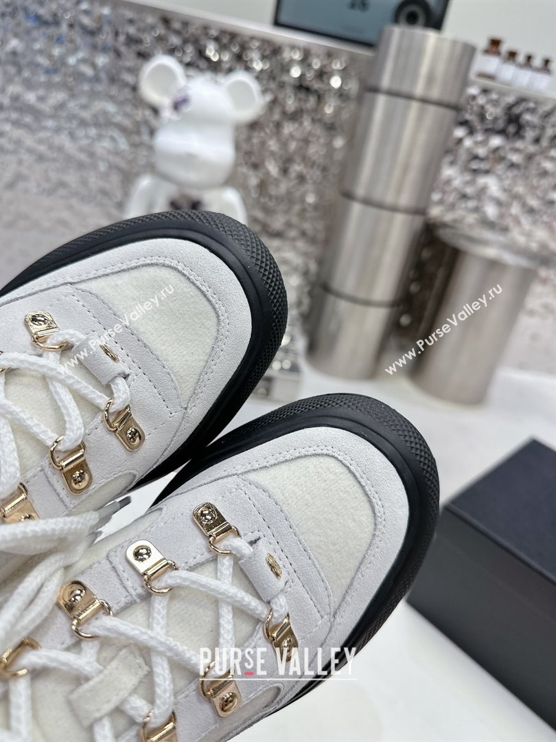 Chanel Coco Neige Wool and Suede Snow Sneakers 5cm G45337 White/Black 3 2023 (MD-231011063)