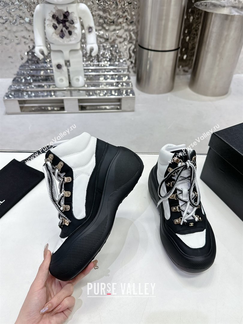 Chanel Coco Neige Fabric and Calfskin Snow Sneakers 5cm G45337 White/Black 2023 (MD-231011066)