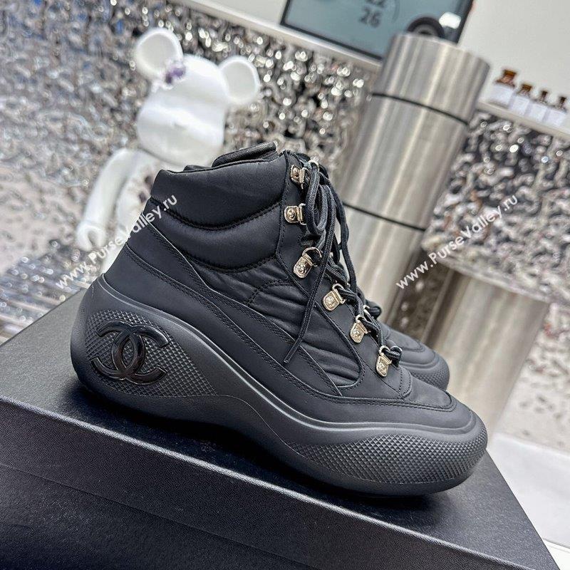 Chanel Coco Neige Fabric and Calfskin Snow Sneakers 5cm G45337 Black 2 2023 (MD-231011067)