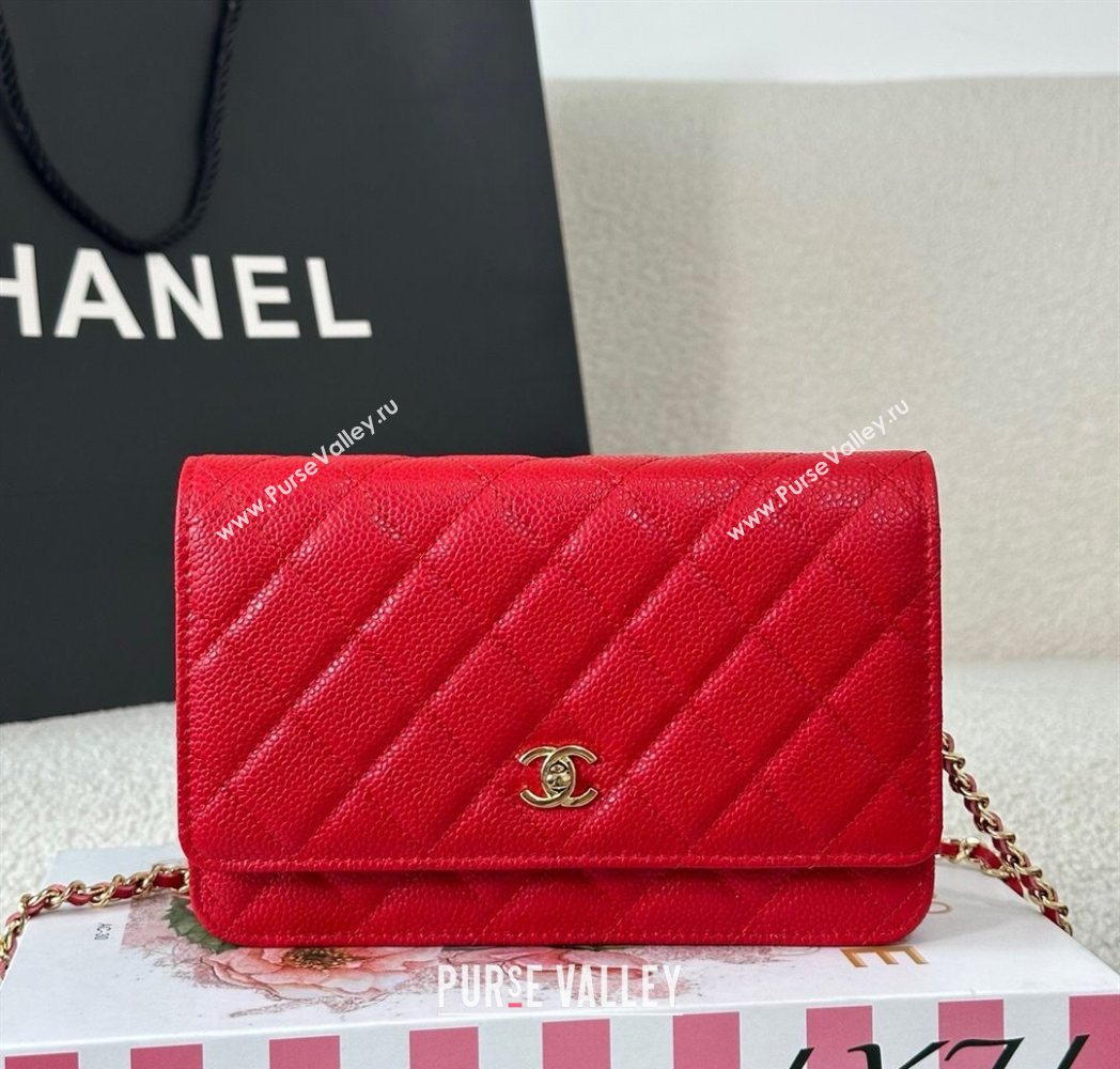 Chanel Grained Calfskin Classic Wallet on Chain WOC Red/Gold 2025 AP4241 (YMU-250703063)