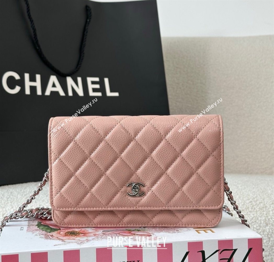 Chanel Grained Calfskin Classic Wallet on Chain WOC Light Pink/Silver 2025 AP4241 (YMU-250703068)