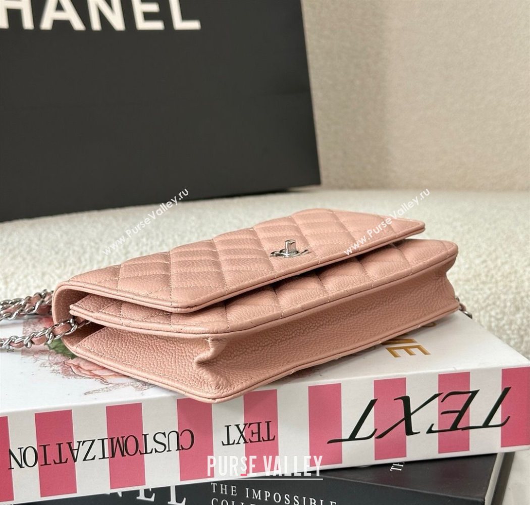 Chanel Grained Calfskin Classic Wallet on Chain WOC Light Pink/Silver 2025 AP4241 (YMU-250703068)