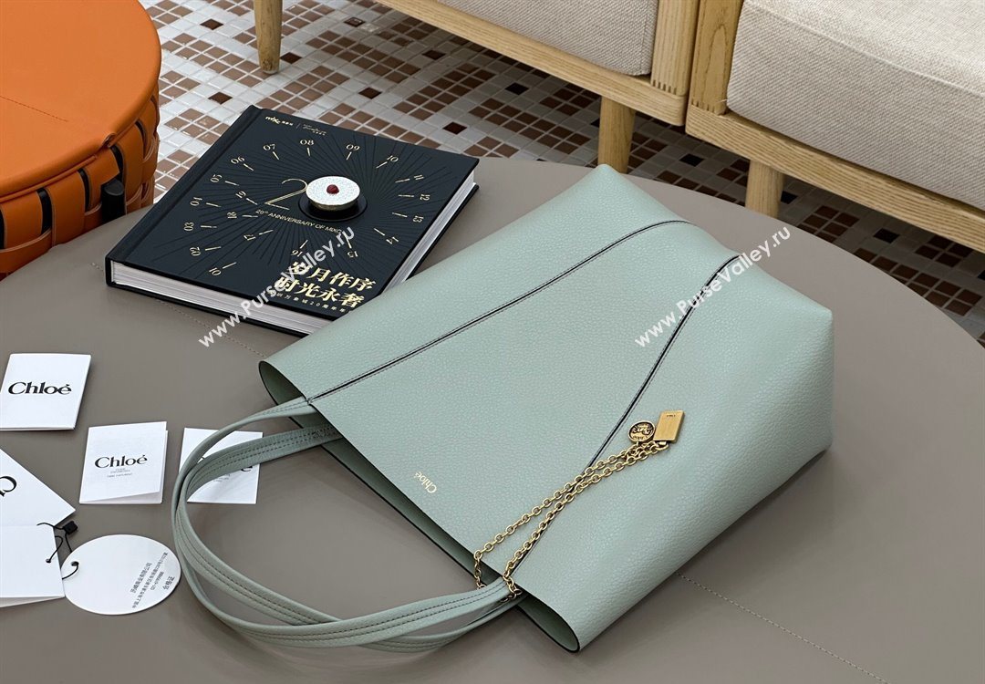 Chloe Medium Spin Tote Bag in Grained Leather Green 2025 1120 (DLA-251120053)