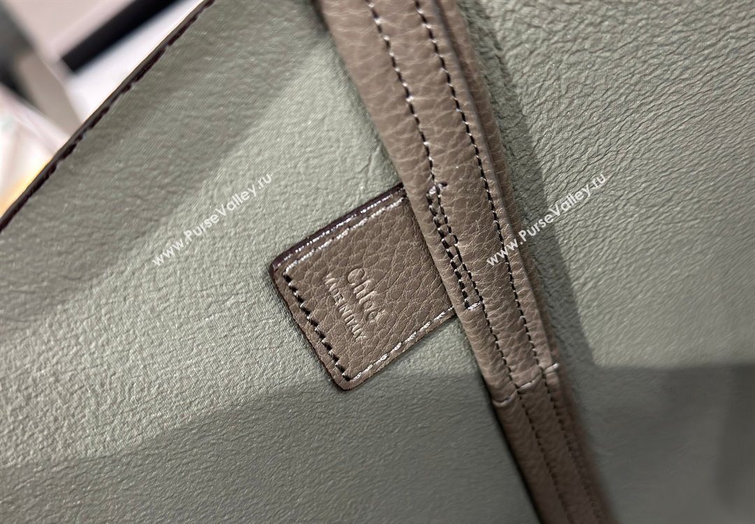 Chloe Large Spin Tote Bag in Grained Leather Grey 2025 1120 (DLA-251120042)