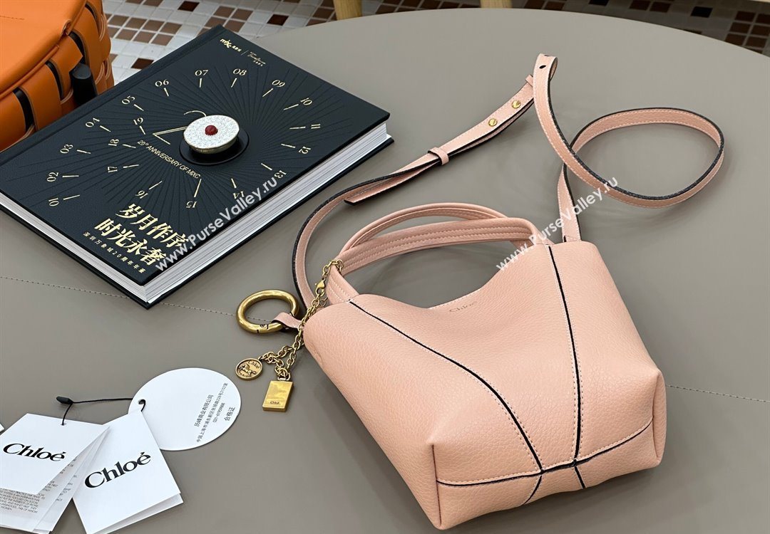 Chloe Small Spin Tote Bag in Grained Leather Light Pink 2025 1120 (DLA-251120058)
