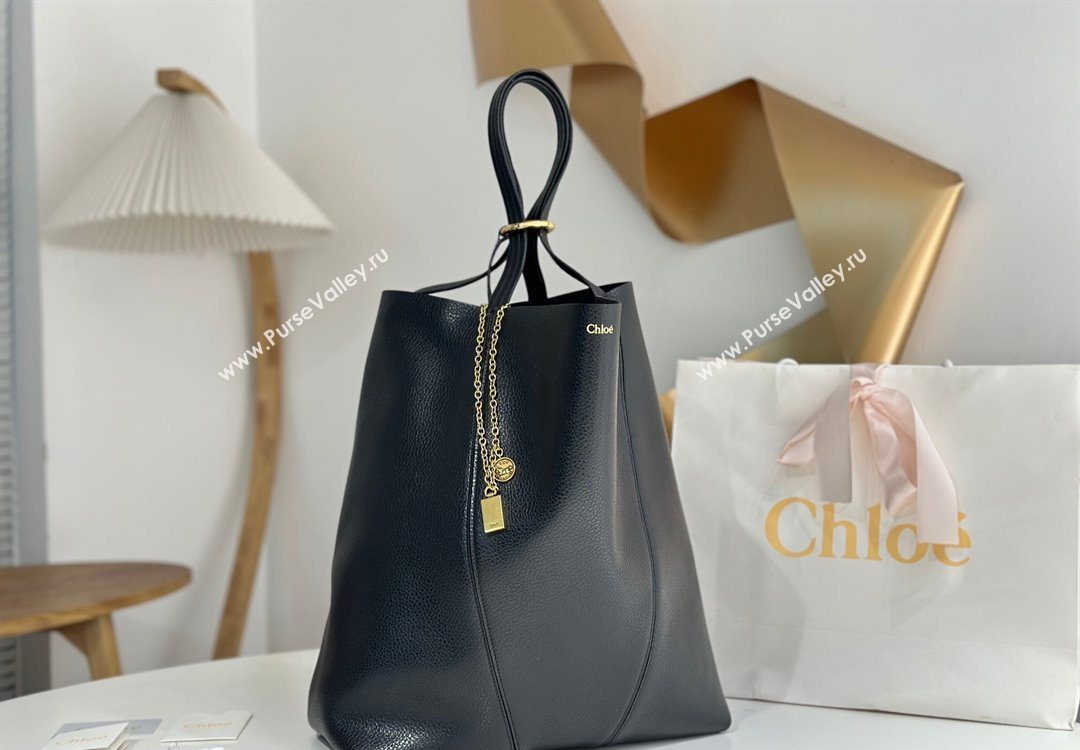 Chloe Large Spin Tote Bag in Grained Leather Black 2025 1120 (DLA-251120044)