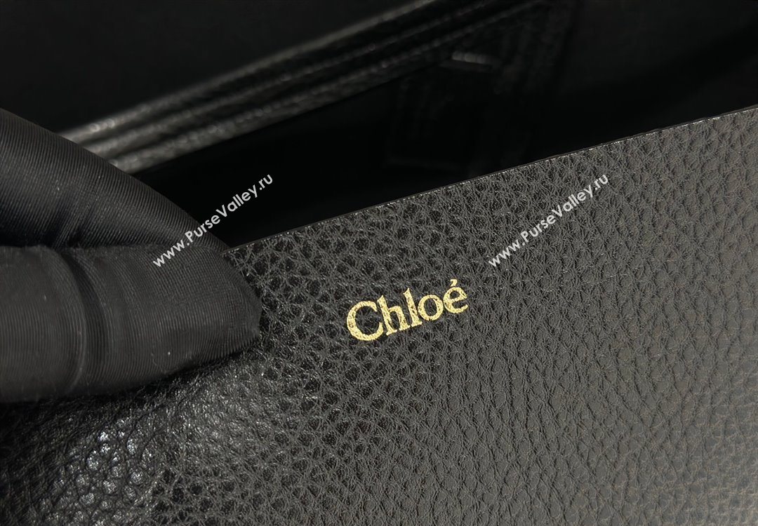 Chloe Large Spin Tote Bag in Grained Leather Black 2025 1120 (DLA-251120044)