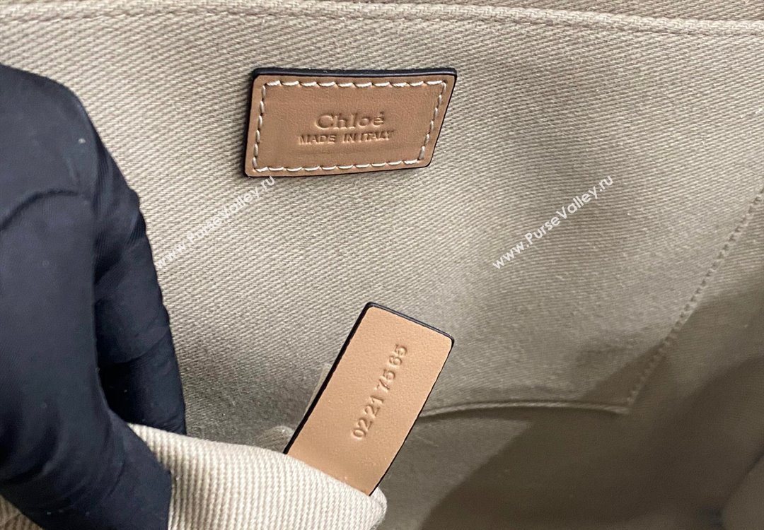 Chloe Large Woody Tote Bag in Linen Canvas and Calfskin Leather Beige 2025 1120 (DLA-251120070)