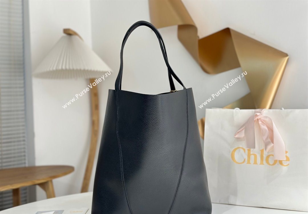 Chloe Large Spin Tote Bag in Grained Leather Black 2025 1120 (DLA-251120044)