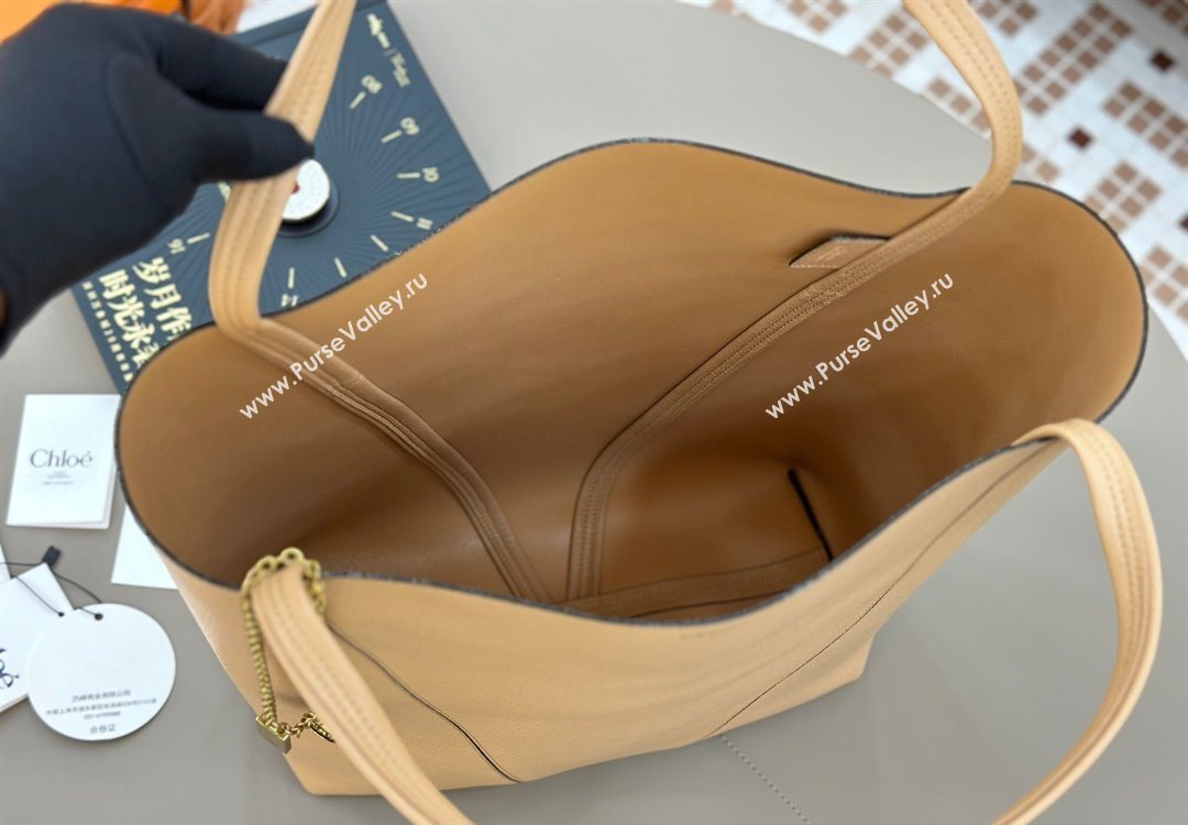 Chloe Large Spin Tote Bag in Grained Leather Beige 2025 1120 (DLA-251120046)