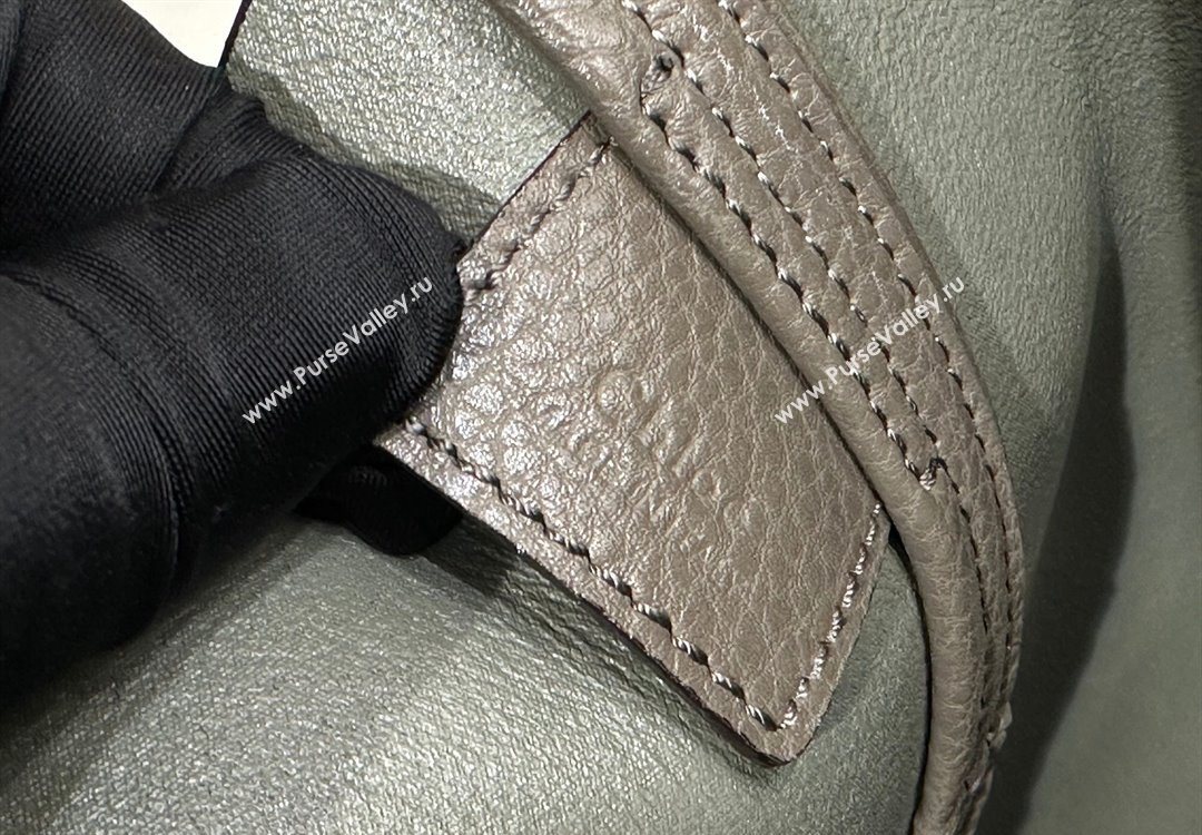 Chloe Medium Spin Tote Bag in Grained Leather Grey 2025 1120 (DLA-251120048)