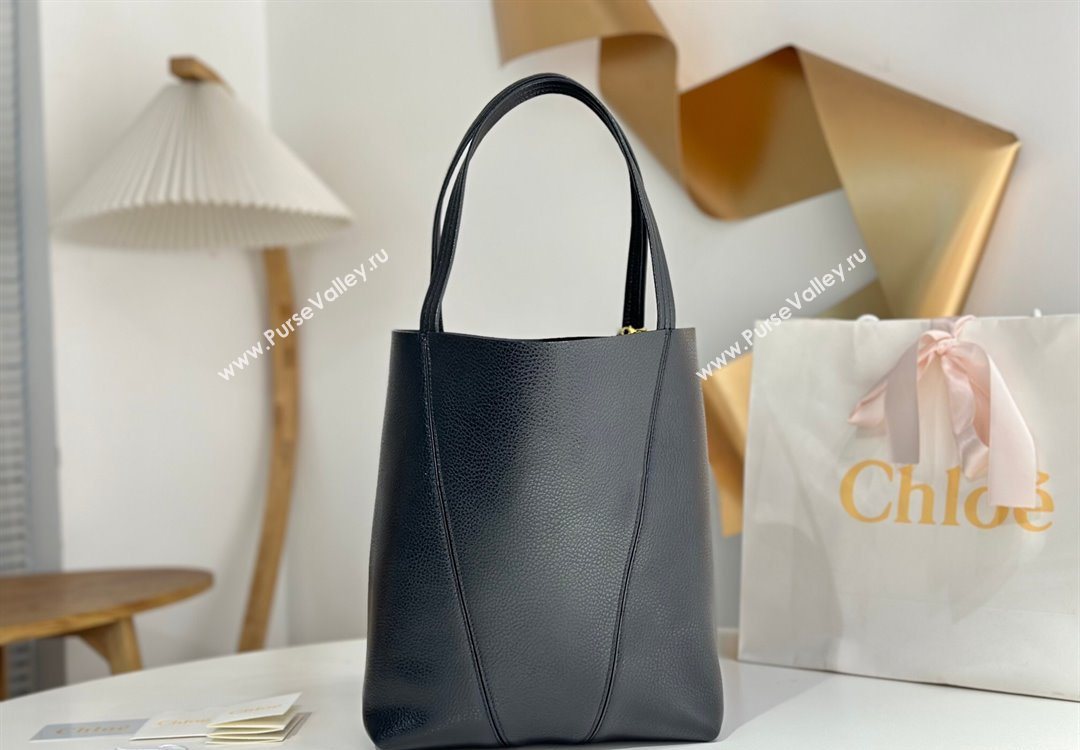 Chloe Medium Spin Tote Bag in Grained Leather Black 2025 1120 (DLA-251120050)