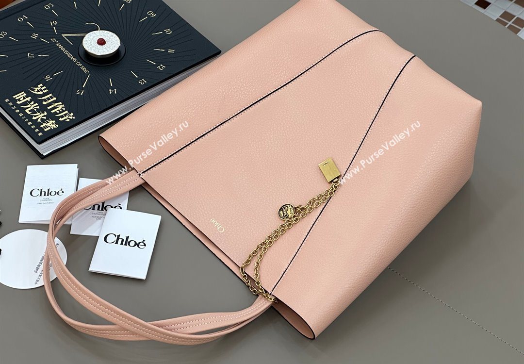 Chloe Medium Spin Tote Bag in Grained Leather Light Pink 2025 1120 (DLA-251120051)