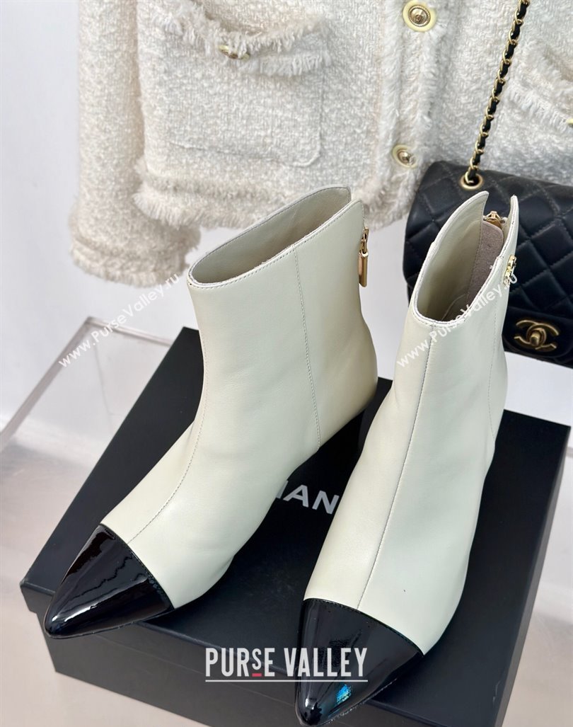 Chanel Lambskin Ankle Boots with Bloom White 2024 CH101619 (MD-241016070)