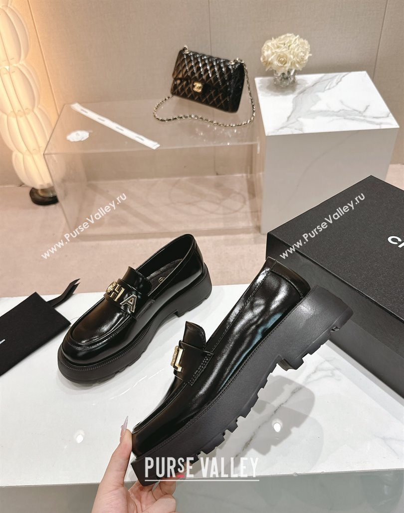 Chanel Patent Calfskin Platform Loafers 4.5cm with Letters Black 2024 CH101711 (SS-241017050)