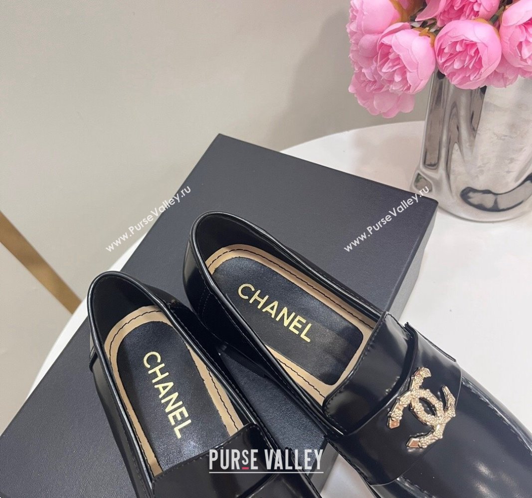 Chanel Patent Calfskin Loafers with Strass CC Black 2024 CH101712 (KL-241017053)