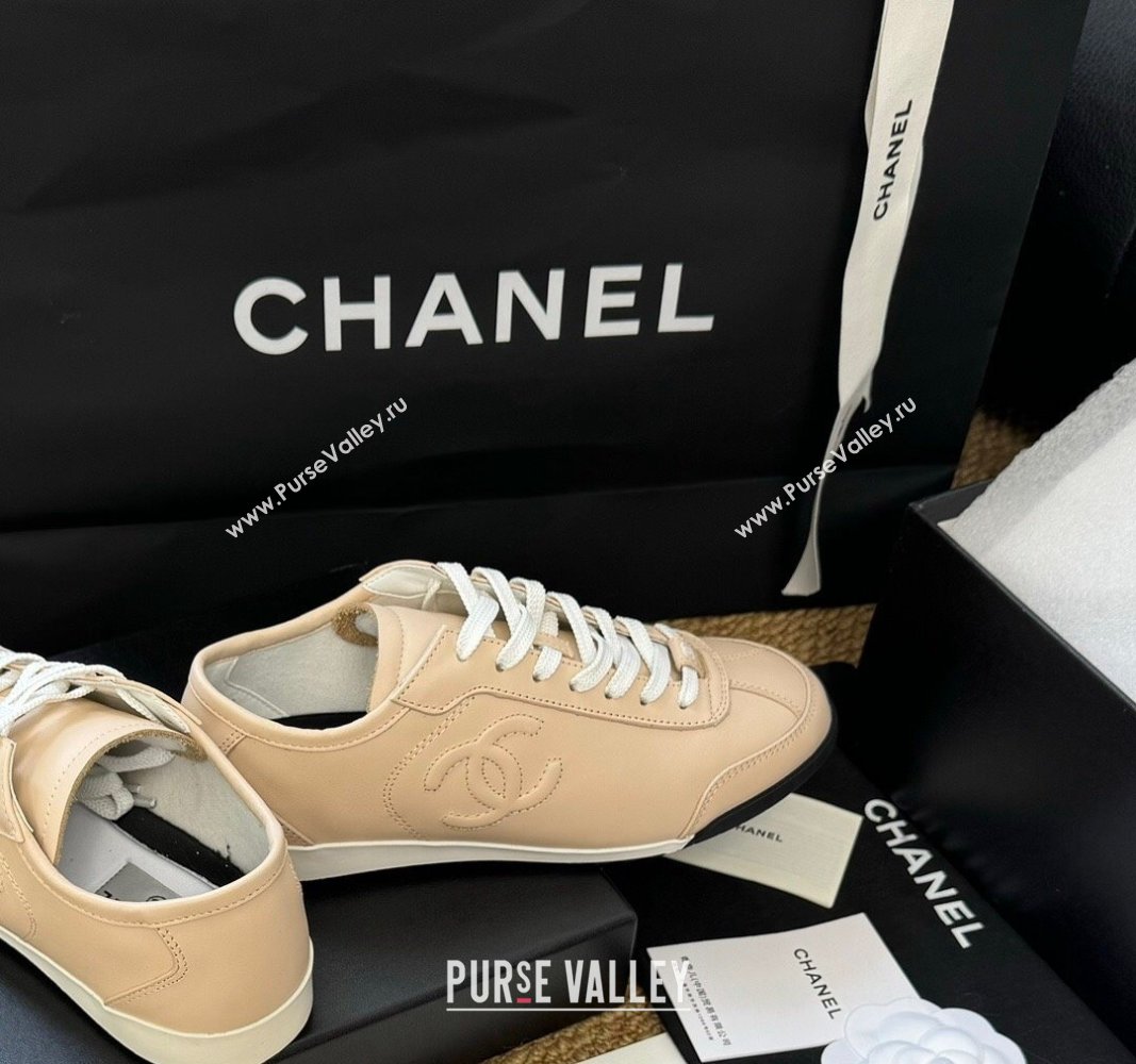 Chanel Calfskin Sneakers Beige 2024 G45996 (KL-241017077)