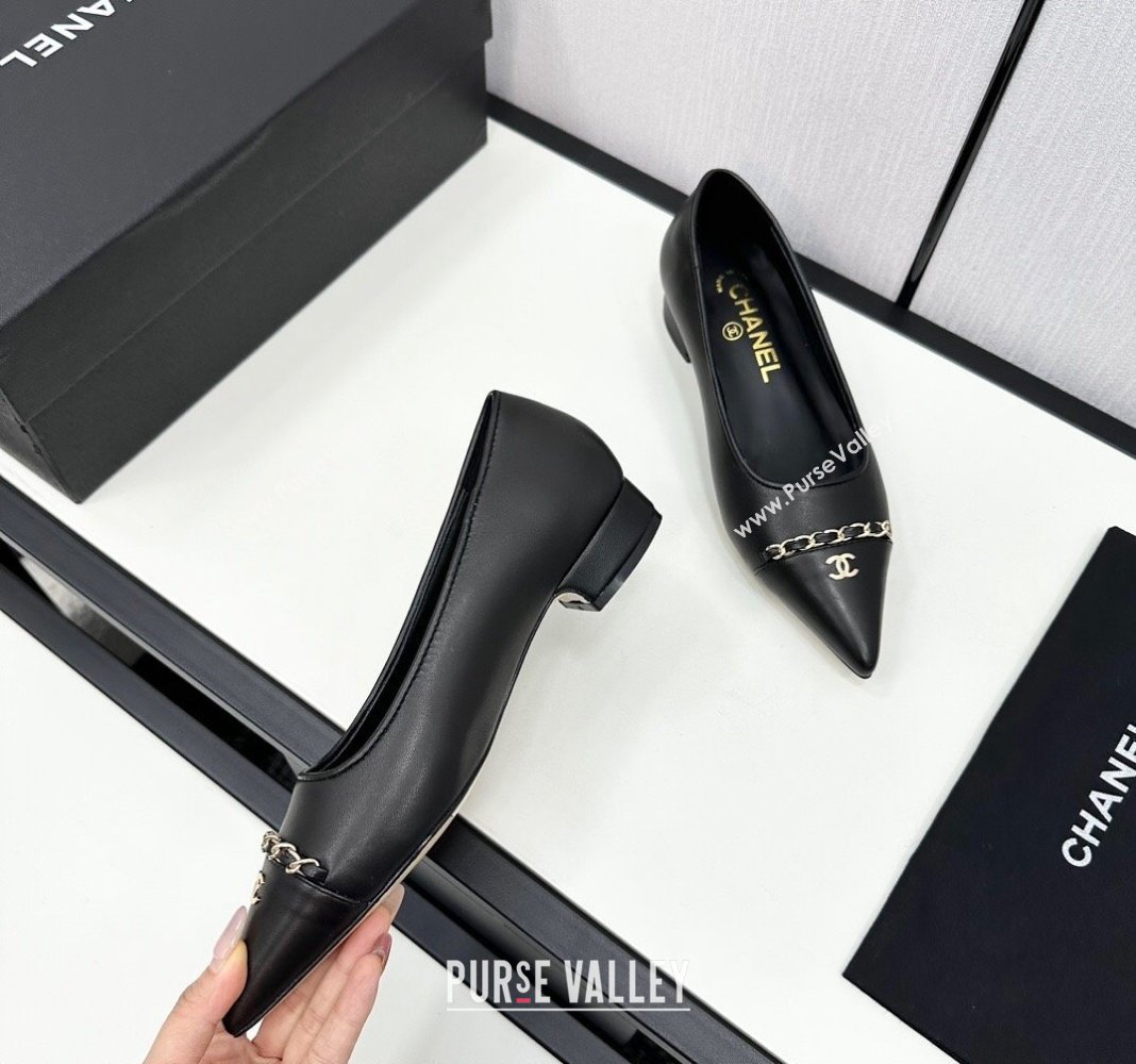 Chanel Lambskin Pointed Pumps with Chain Black 2024 CH101714 (KL-241017079)