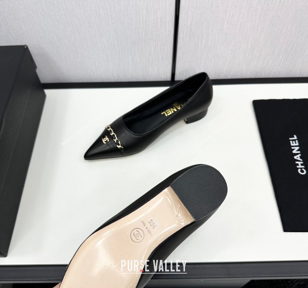 Chanel Lambskin Pointed Pumps with Chain Black 2024 CH101714 (KL-241017079)