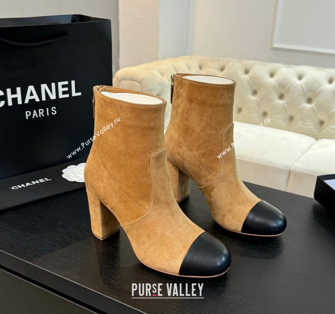 Chanel Suede and Calfskin Heel Ankle Boots 7cm Brown Yellow 2024 CH101505 (KL-241015096)