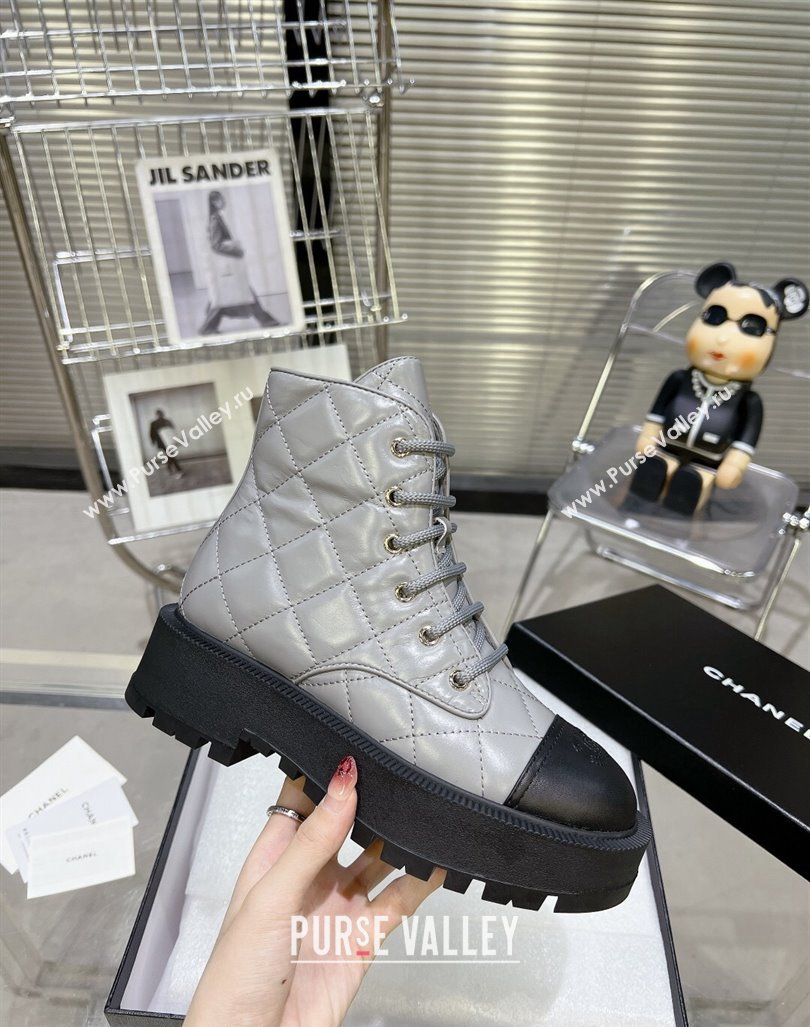 Chanel Quilted Calfskin Lace-up Platform Ankle Boots Grey 2024 CH090905 (MD-241015108)