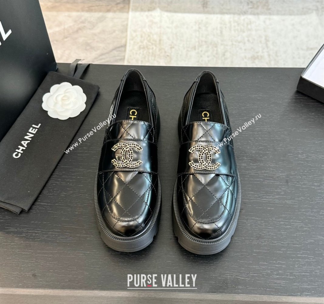 Chanel Quilted Shiny Calfskin Platform Loafers 5.5cm with Chain CC Black 2024 CH101709 (KL-241017043)