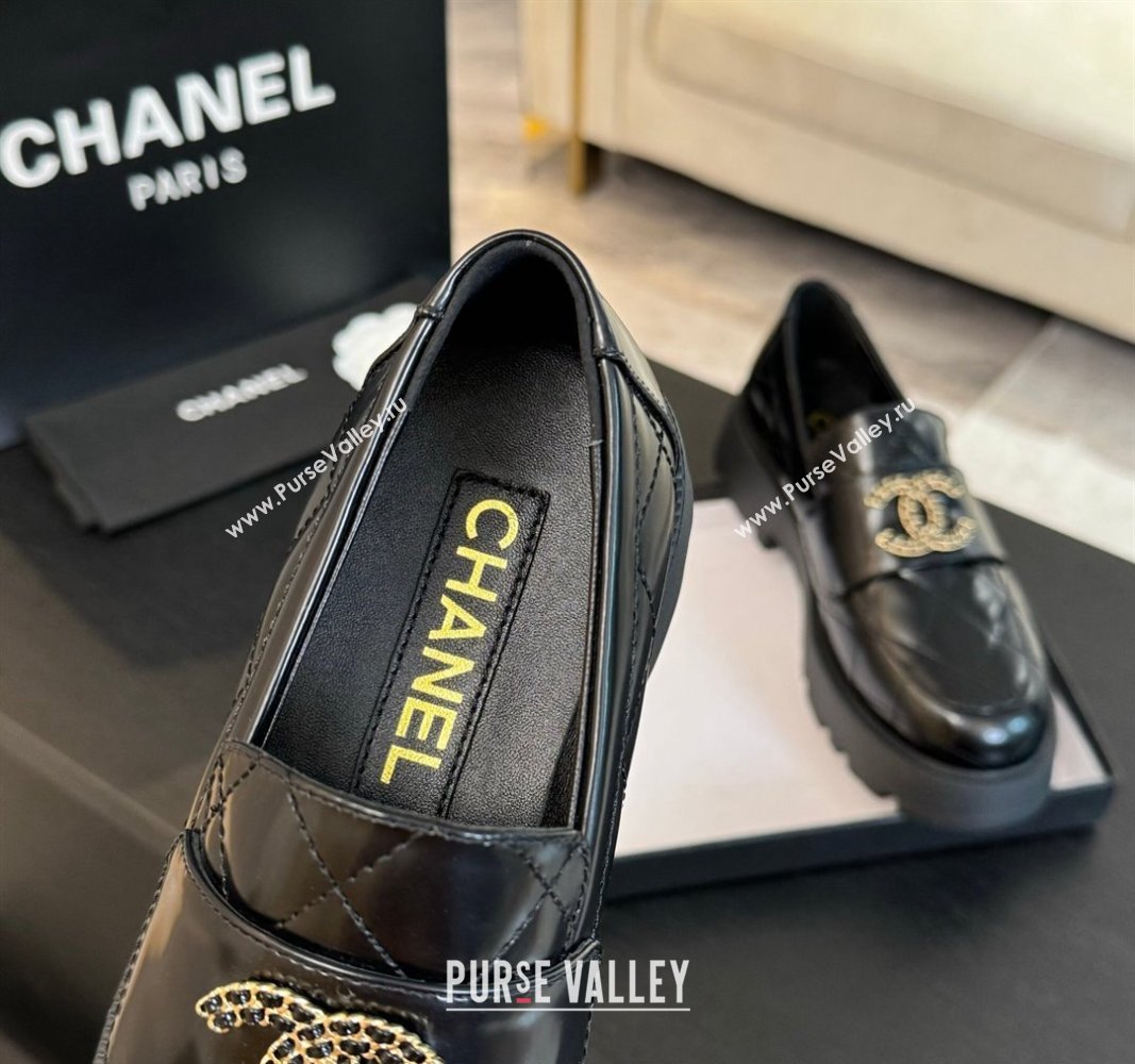 Chanel Quilted Shiny Calfskin Platform Loafers 5.5cm with Chain CC Black 2024 CH101709 (KL-241017043)