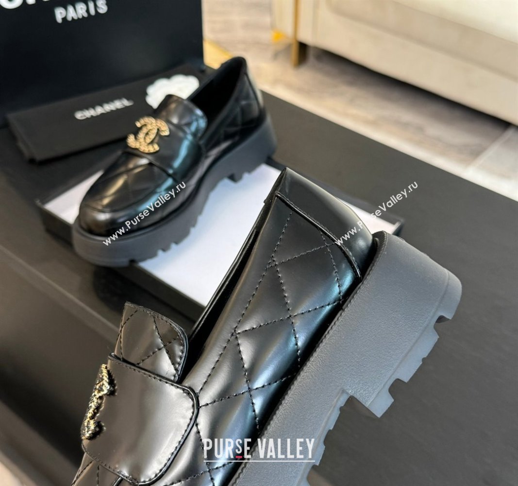 Chanel Quilted Shiny Calfskin Platform Loafers 5.5cm with Chain CC Black 2024 CH101709 (KL-241017043)