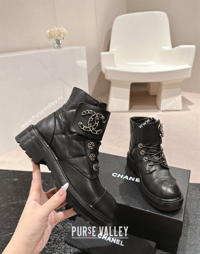 Chanel Quilted Calfskin Lace-up Ankle Boots with Chain CC Black 2024 CH101509 (MD-241015117)